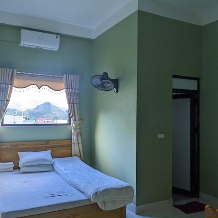 Nha Nghi Ngoc Lam Hotel Quan Ba Szoba fotó